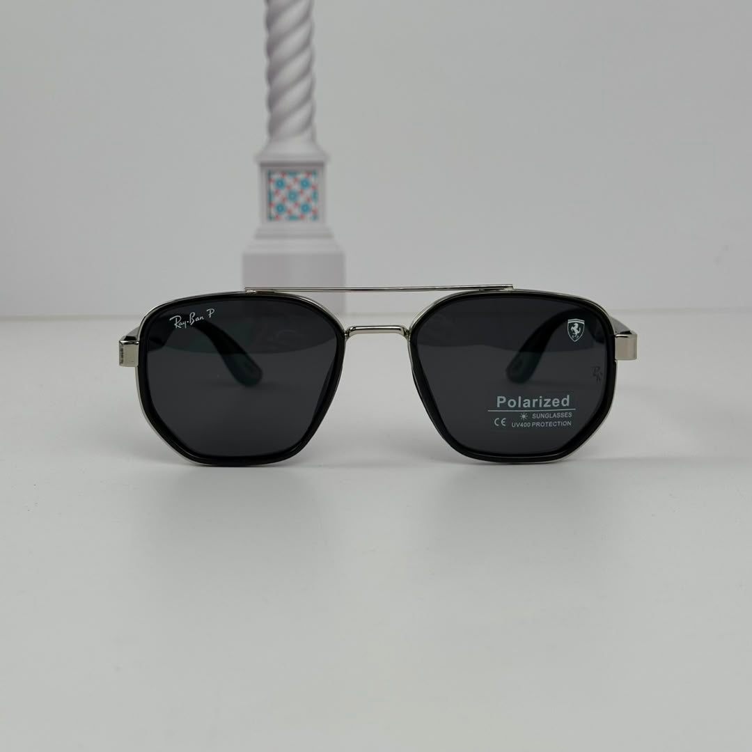 Lunettes Rayban édition Ferrari