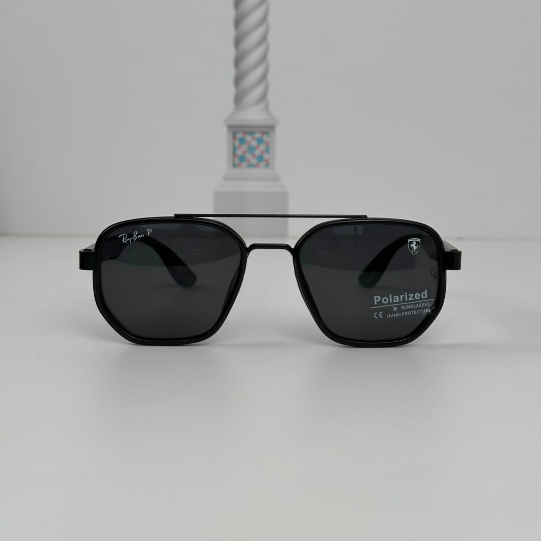 Lunettes Rayban édition Ferrari